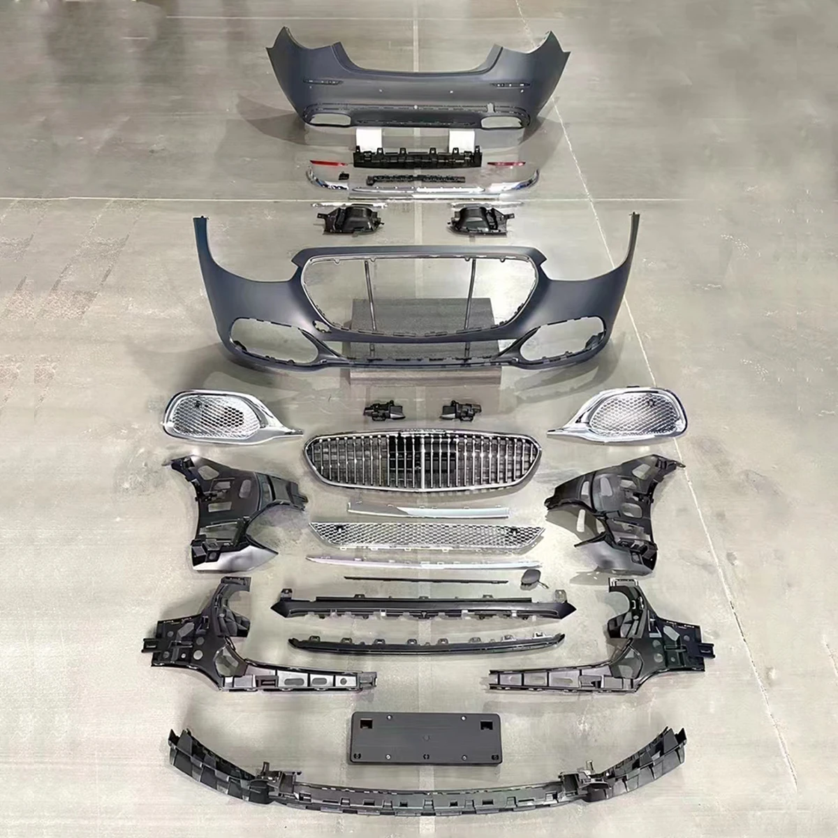 Maybach style Body kit for Mercedes benz S class W223 facelift bodykit with Front and Rear bumper assembly