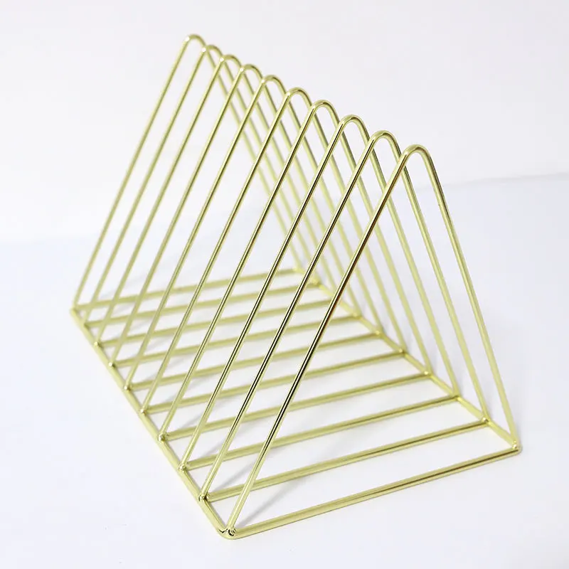 
Factory Supply Nordic Home Office Used Desktop Triangle Gold Metal Book Rack File Organizer Decorative Bookends 