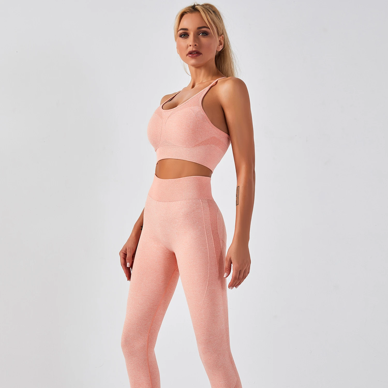 Free Sample High Waistband Scrunch Butt Activewear Seamless Legging Workout Two Piece Long Sleeve Yoga Sets Suit Fitness Women