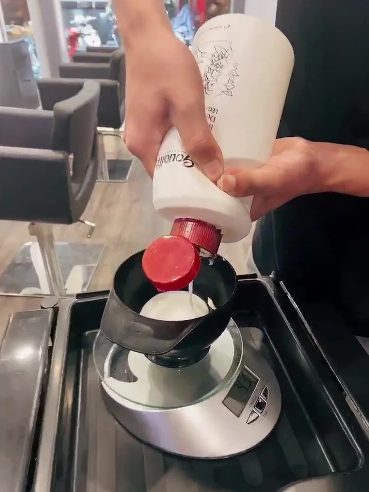 Wholesale Professional Hair Color Cream Best Assistant Hair Peroxide Developer For Coloring Lightening