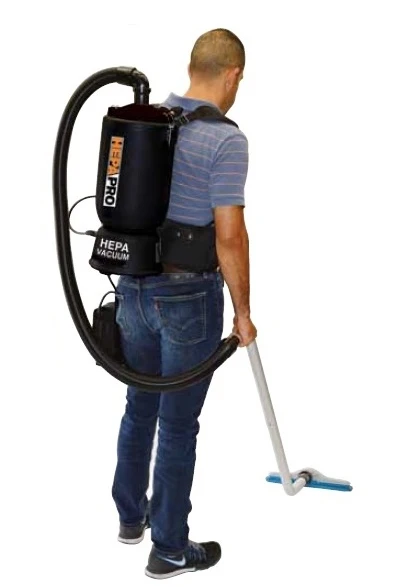 Battery backpack vacuum cleaner