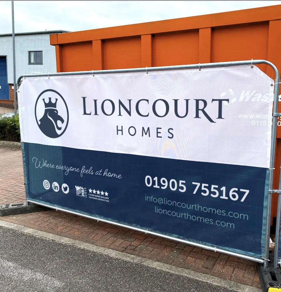 Temporary Fencing  Wholesale  Printing Flag Large Size Fabric Polyester Fence Mesh Banner With Grommets