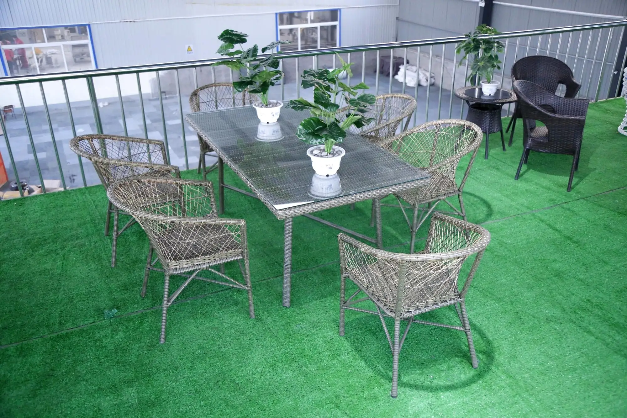 2022 Outdoor Garden Sets PE Rattan Dinning Set Wicker Balcony Chairs and Table Sets