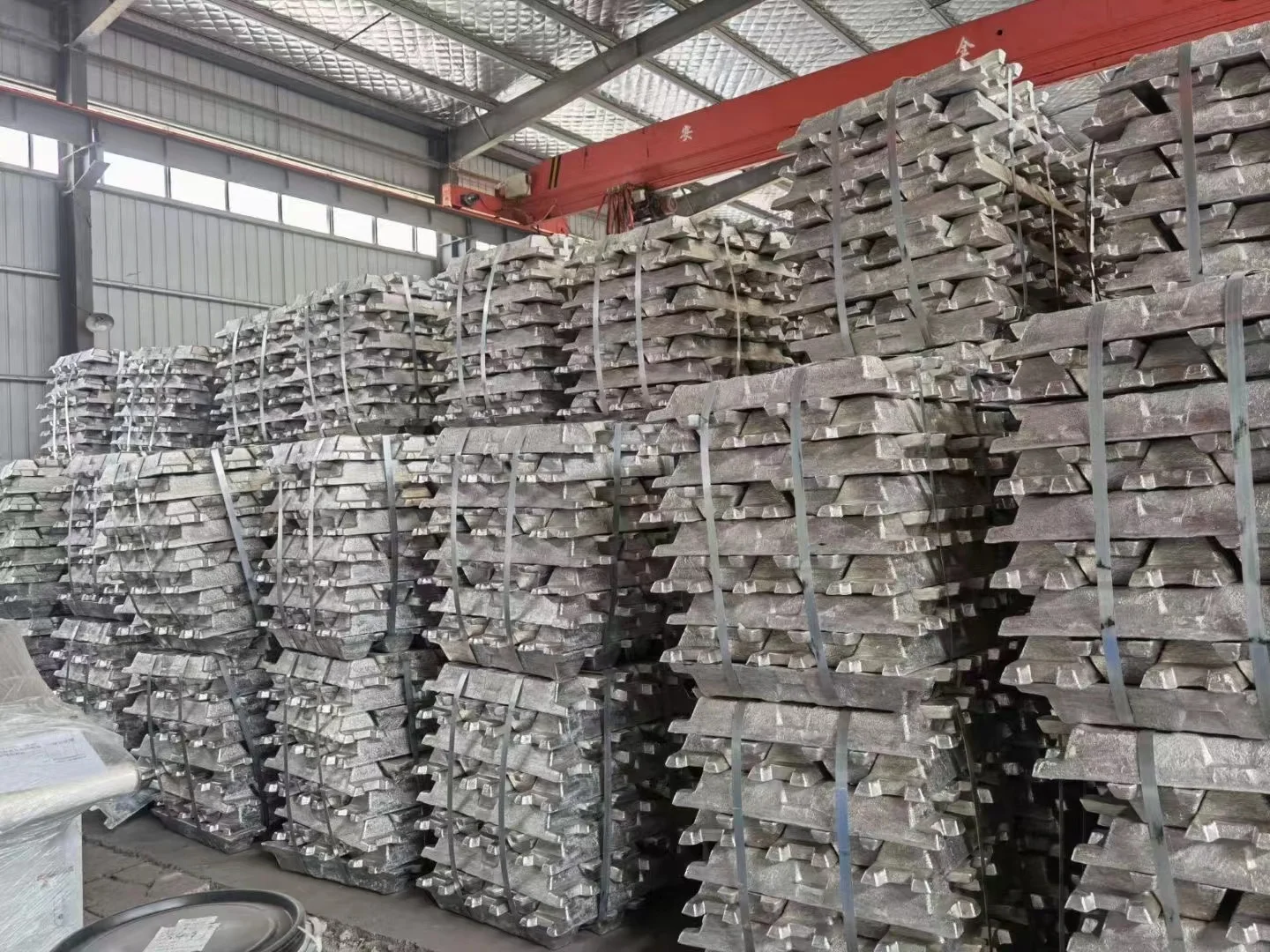 Aluminum Ingots 99.7 Chinese Manufacture Low Price