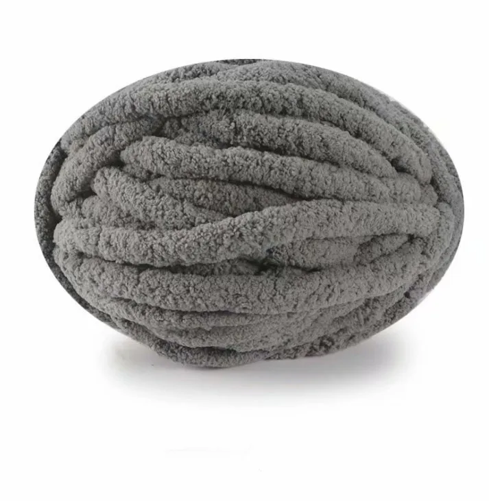 China Factory Wholesale Yarn For Knitting Crochet 100% Polyester Thick Yarn For Blanket Chunky Velvet Giant Chenille Yarn