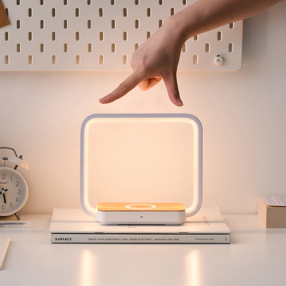 Сенсорный ночник с регулировкой яркости Беспроводная зарядка мини деревянная прикроватная спальная Складная Светодиодная настольная лампа