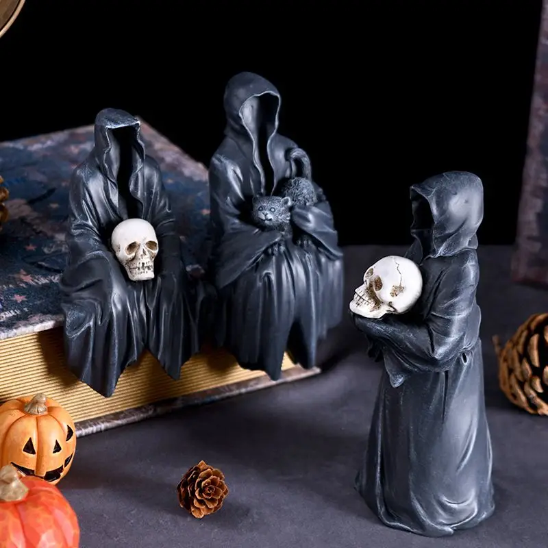 Wholesale Gothic Halloween Black Costume Statue Spooky Ghost Decor Home Car Desktop Resin Halloween Decor No Face Ghost Nautical