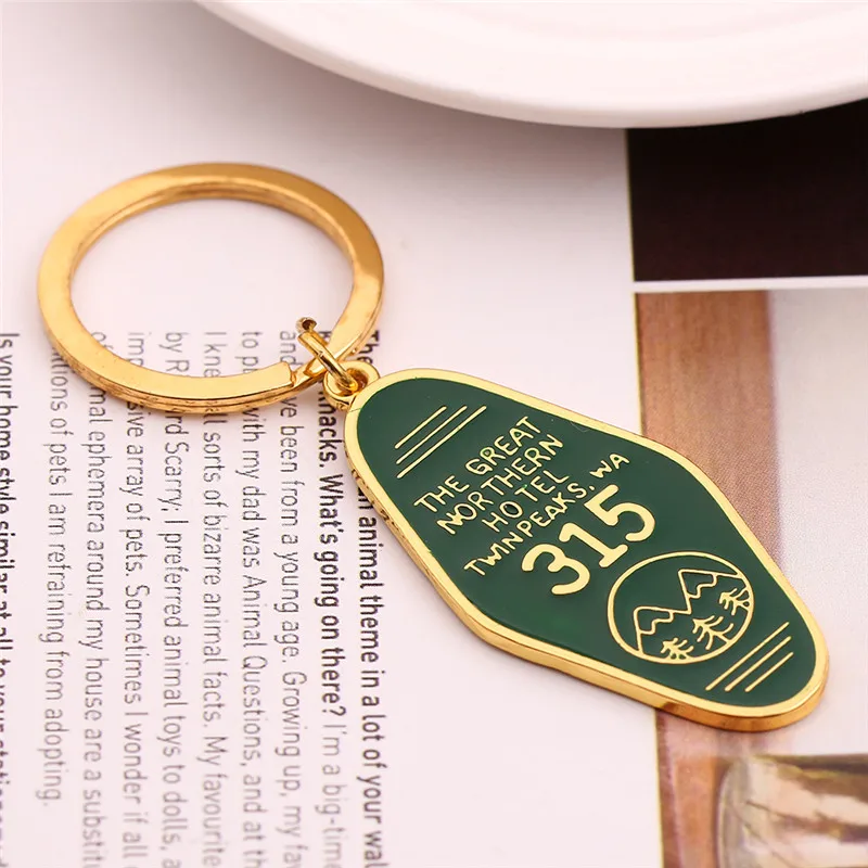 Tv Show Twin Peaks Key Chain Metal Green Enamel The Great Northern Hotel Room # 315 Keychains Fashion Women Men Jewelry Key Ring
