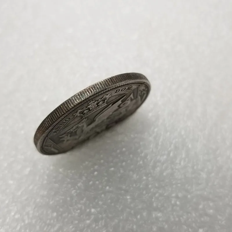 Factory direct silver dollar foreign trade craft products antique British 1887 Weir coin