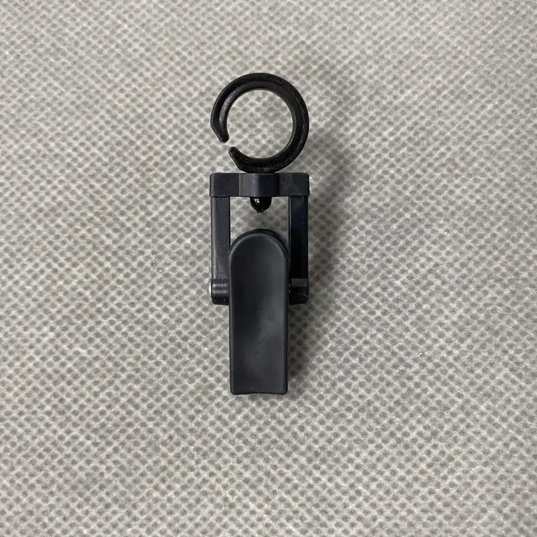 
Manufacturers wholesale multi-functional 360-degree revolving hanger high quality plastic hat clip 