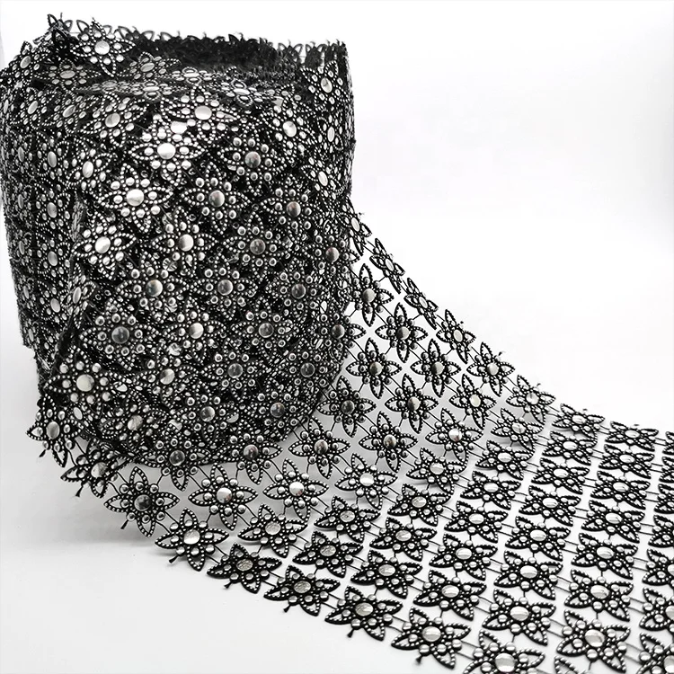 Модные 8 ряд серебрение sequin пластиковый лист горный хрусталь цветок передачи сетки в рулонах из стеклянного волокна отделка