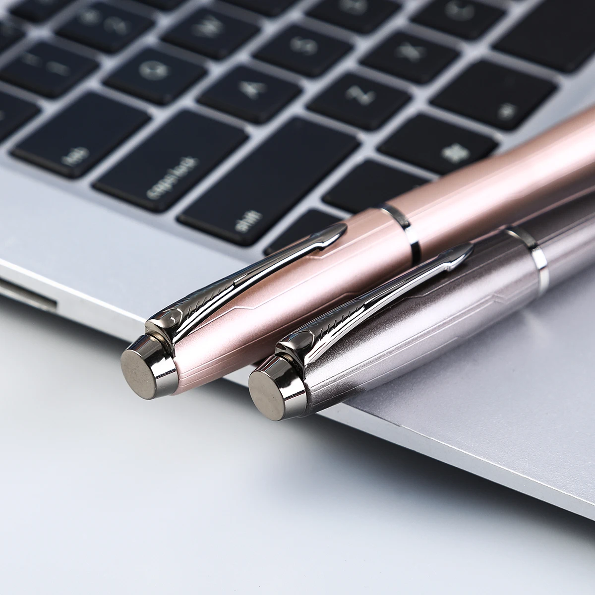 2024 New Model Official Pen High Quality Metal Parker Fountain Pen OEM Business Gift Fountain Pen