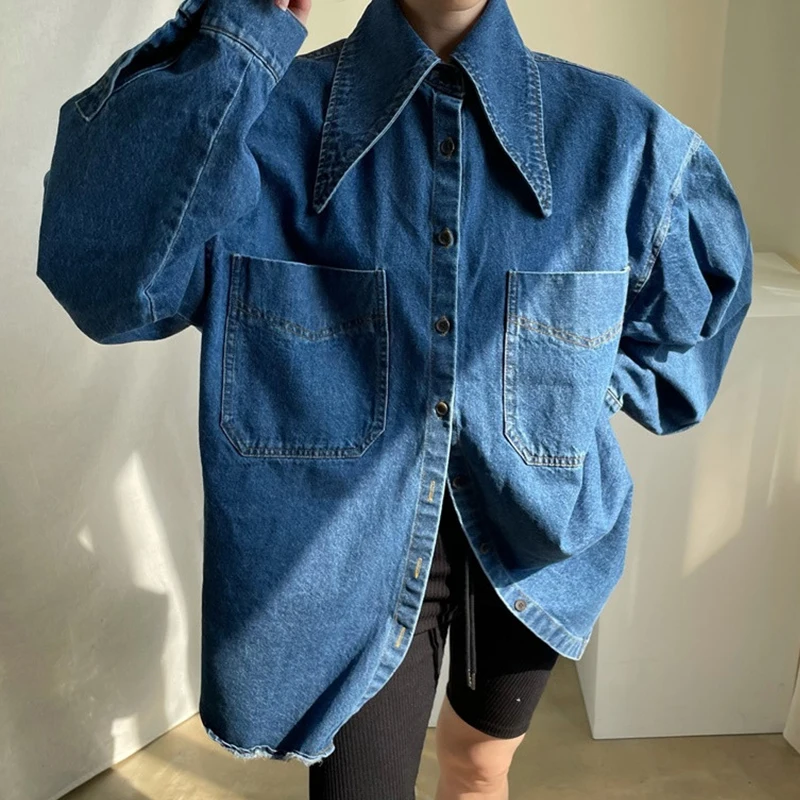 Wholesale Autumn Retro Pointed Collar Single-Breasted Shirt Loose Large Pocket Washed Blue Denim Shirt Long Sleeve Solid Blouse