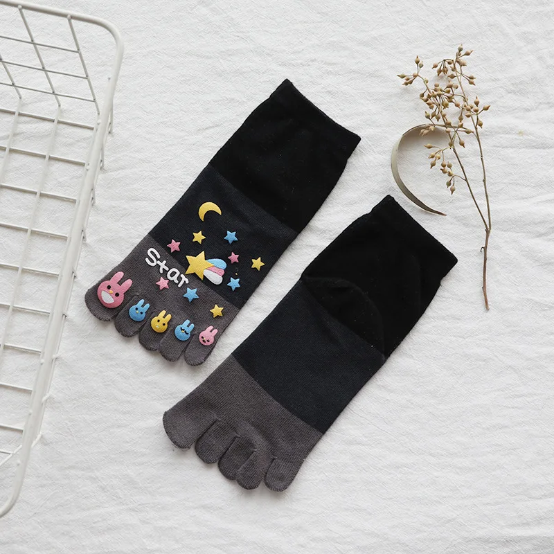 High Quality Wholesale Spring Summer Cotton Ladies  Crew Length Foot Fingers Five Toes Socks