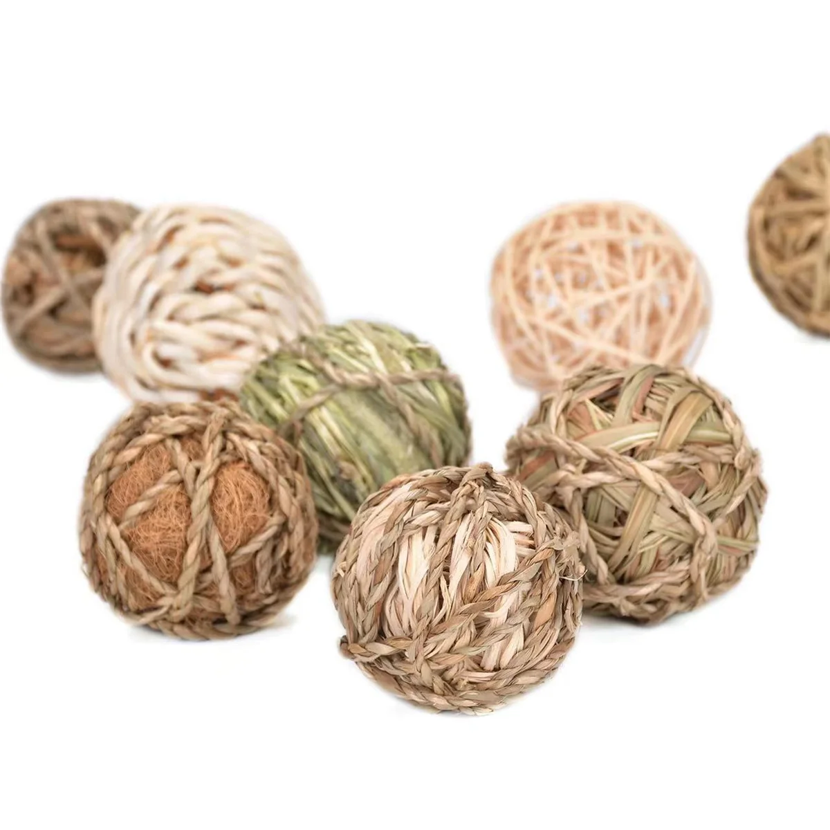WILDMX Handmade grass ball pet rabbit bird toy guinea pig chinchilla squirrel natural molar chewing snacks pet products toys