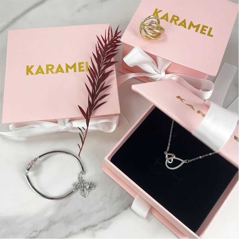 Personalized Custom Logo Cardboard Jewelry Gift Bag Paper Necklace Jewelry Box Ring Box With Lid Drawing Jewelry Packaging  Box