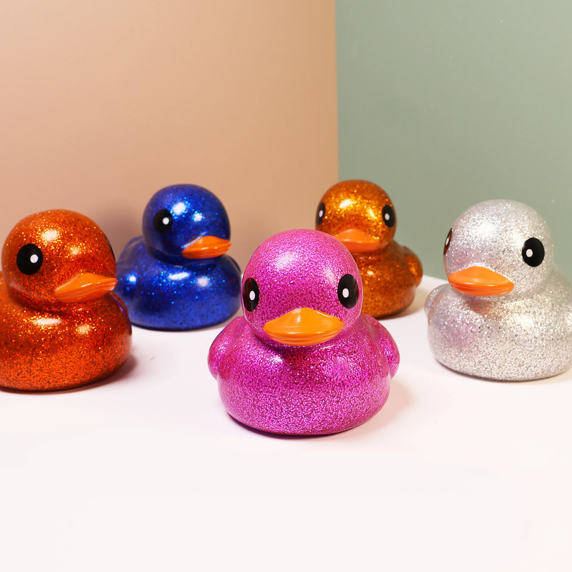 14cm  Vinyl Silver Pink Blue Red Glitter Duck Bath Playing Toys For Babies