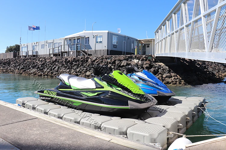 Jet ski dock