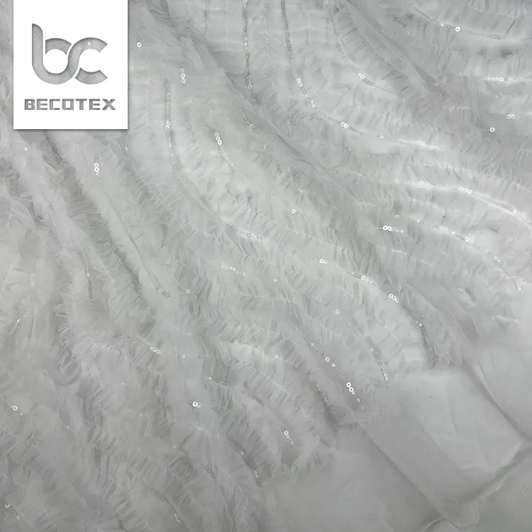 new sequins mesh embroidery wedding fabric 3d white lace embroidery tulle fabric wholesale