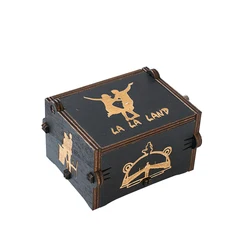 Wholesale New Arrival 2019 Black Hand Cranked Wooden Music Box Sailor Moon Pink Panther Bealtes Spirited Away for Gifts