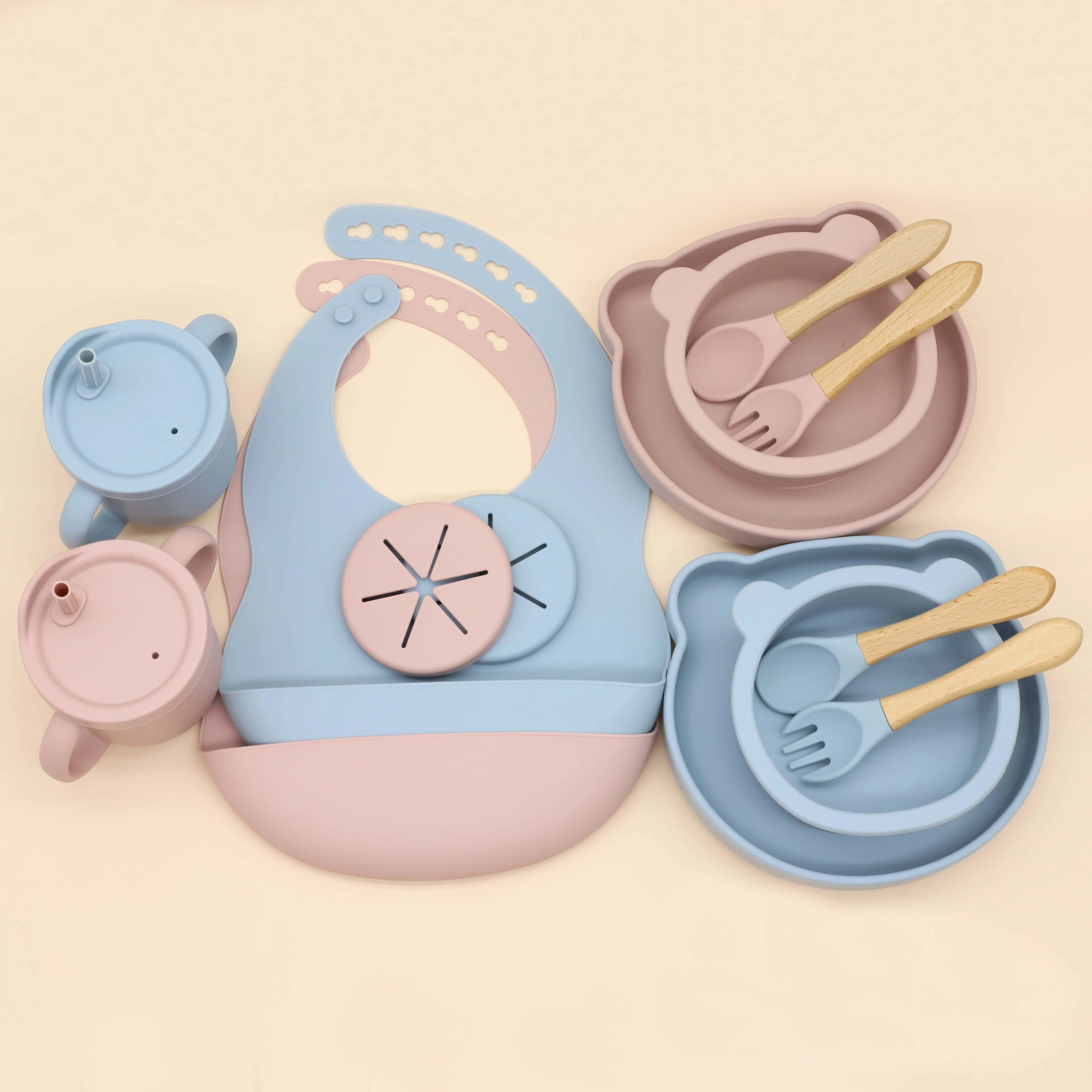 Eco-friendly Non-toxic Strong Suction Bowl Spoon Set Feeding Bib Baby Silicone baby bib bowl Bowl And Plate