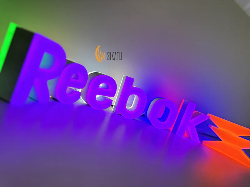 Индивидуальная красочная светодиодная вывеска с 3D подсветкой искусно изготовленная Роскошная рекламная и буквы постоянного тока