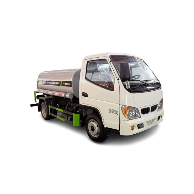 CLW Euro III Diesel 2000L to 3000L small water tank truck