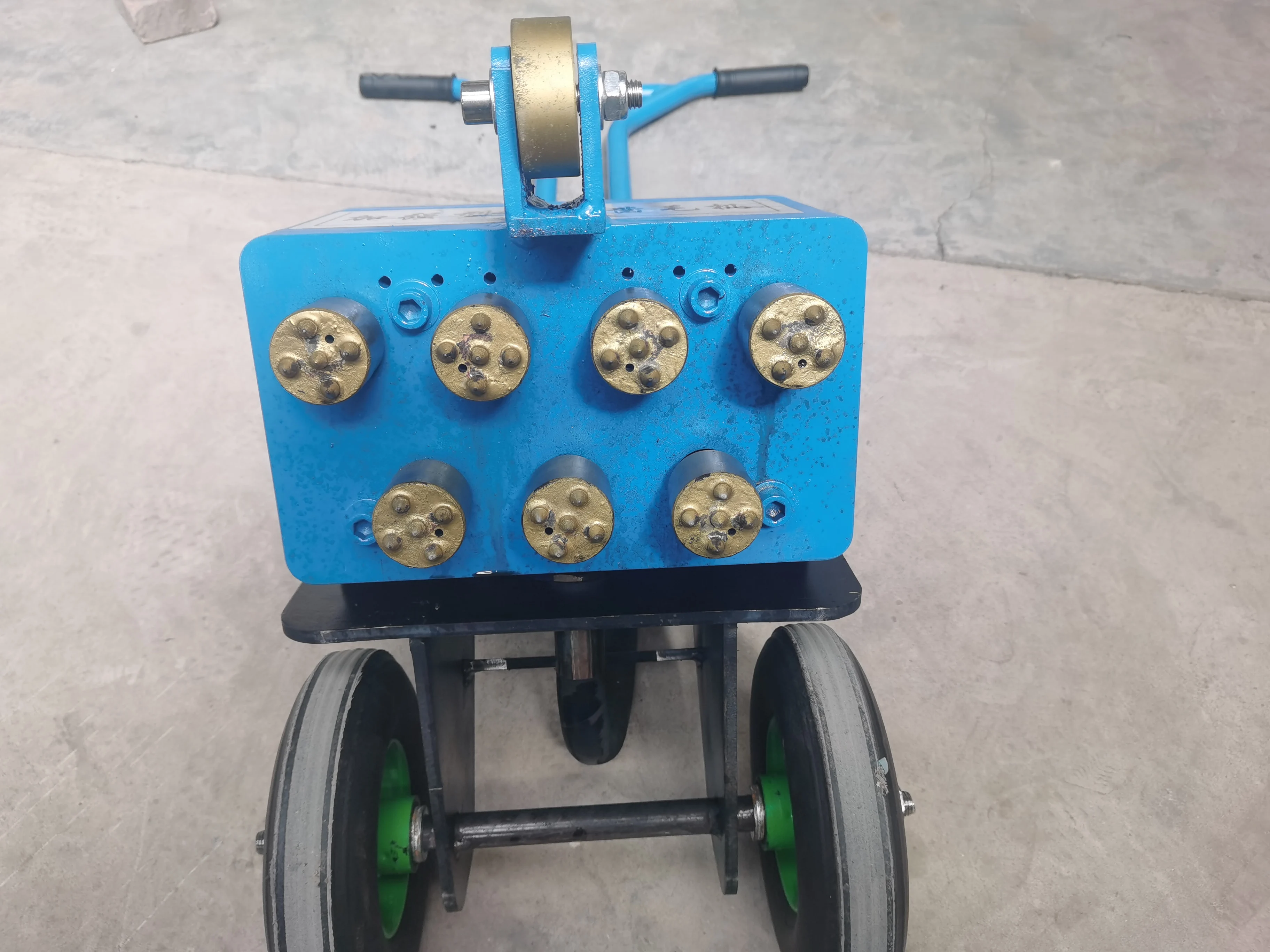 Hand-push 11-head Concrete Chipping Machine Electric Bush Hammer