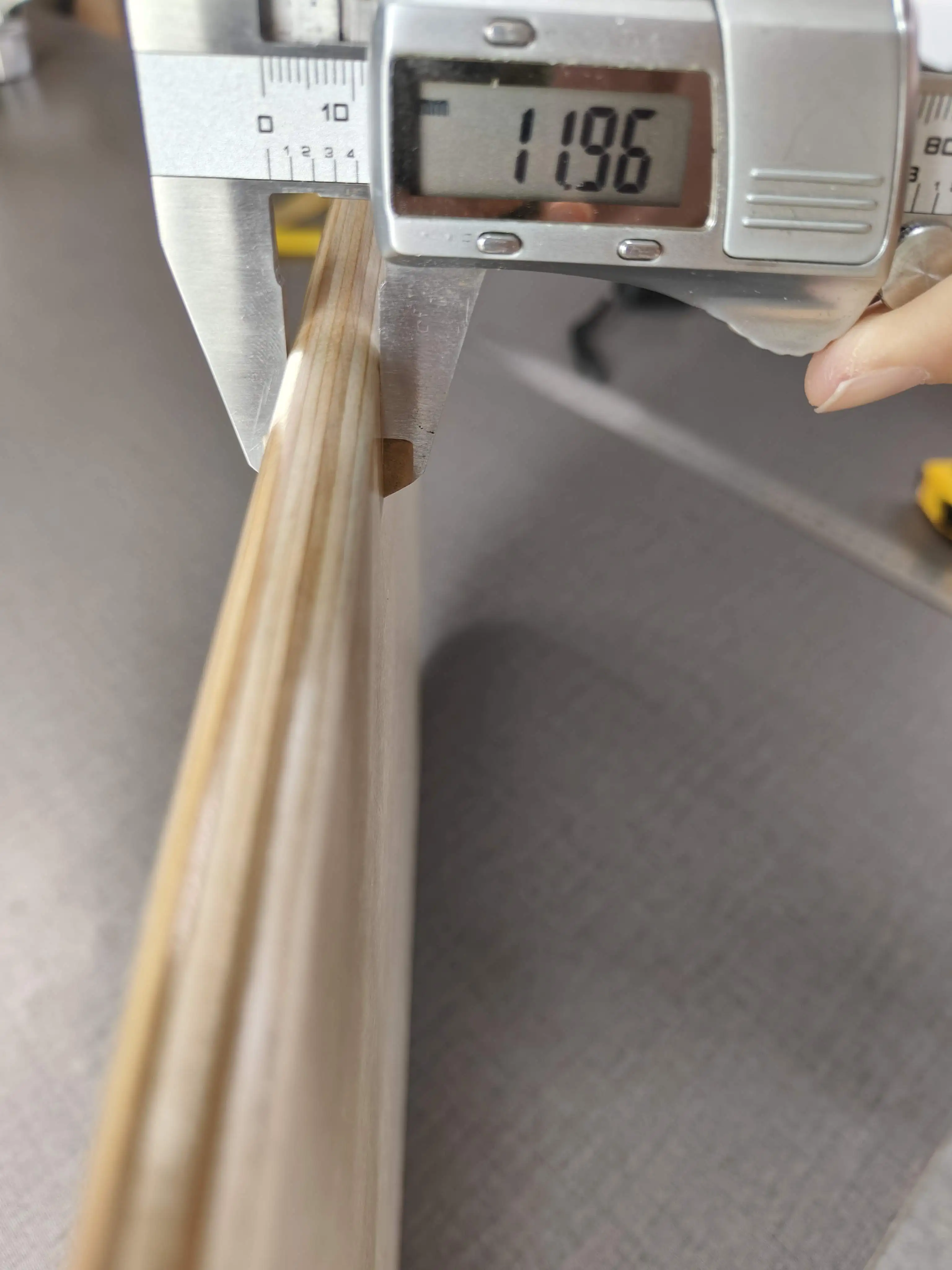 Custom Wooden Balance Board With Griptape And Rubber Bottom For Golf Training Golf Swing Practice Balance Board