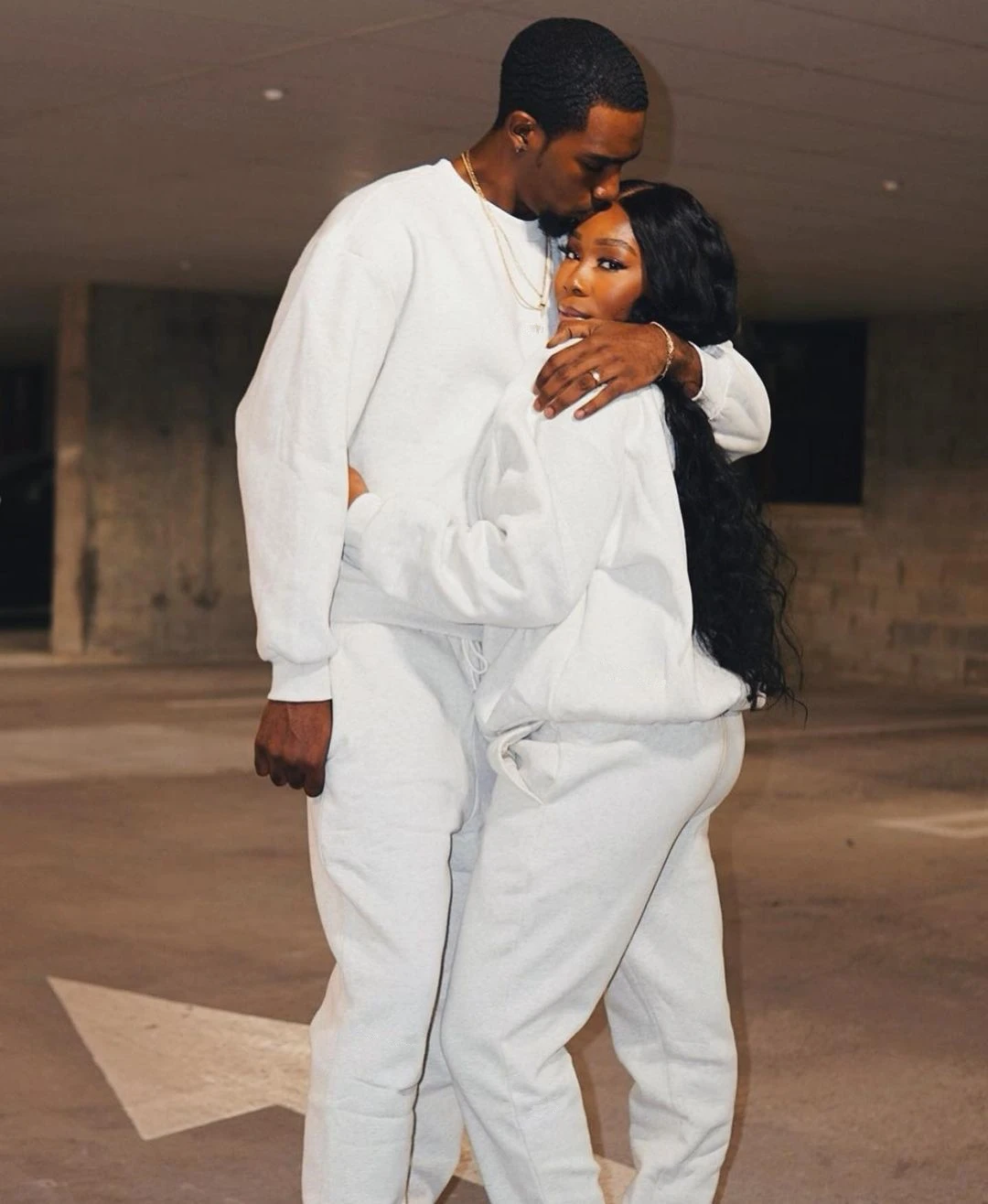 Custom Logo Women Causal 2 two pieces clothing Oversize Crop Hoodies and Jogger Sets for Ladies