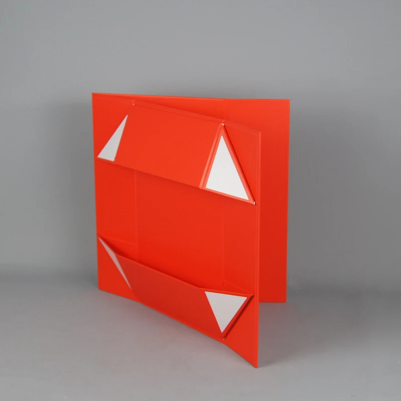 Foldable red gift box can be customized in color, biodegradable, foldable, and transportable square cardboard box