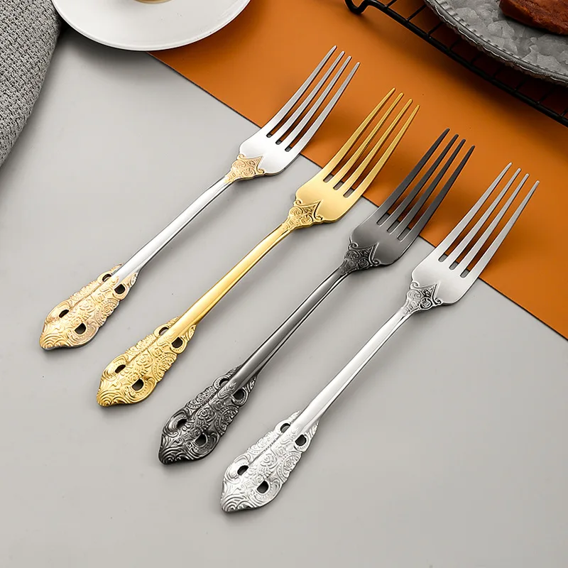Luxury palace stainless steel retro relief cutlery 4 pcs set restaurant steak knife fork spoon silverware cutlery set