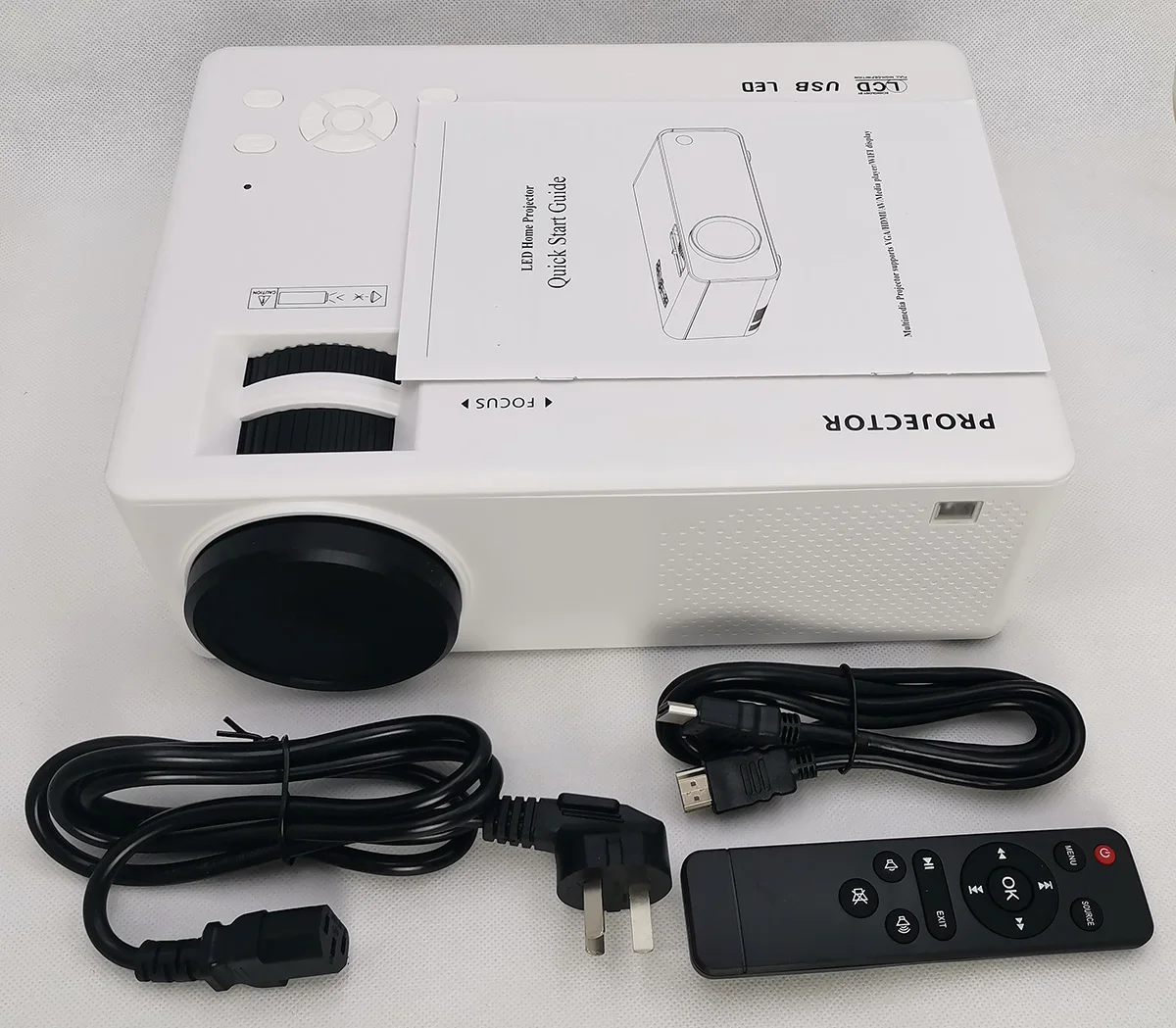 Sainyer Portable Support 4K Full HD 1080p Home Theater 300 ANSI Lumens LED WIFI Projector