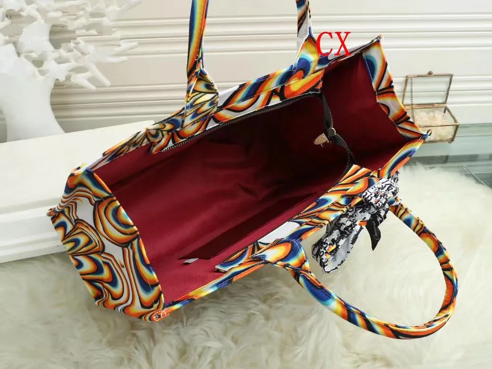 women hand bag graffiti bags lady on sale designer handbags 2021 China factory wholesale purse and handbags