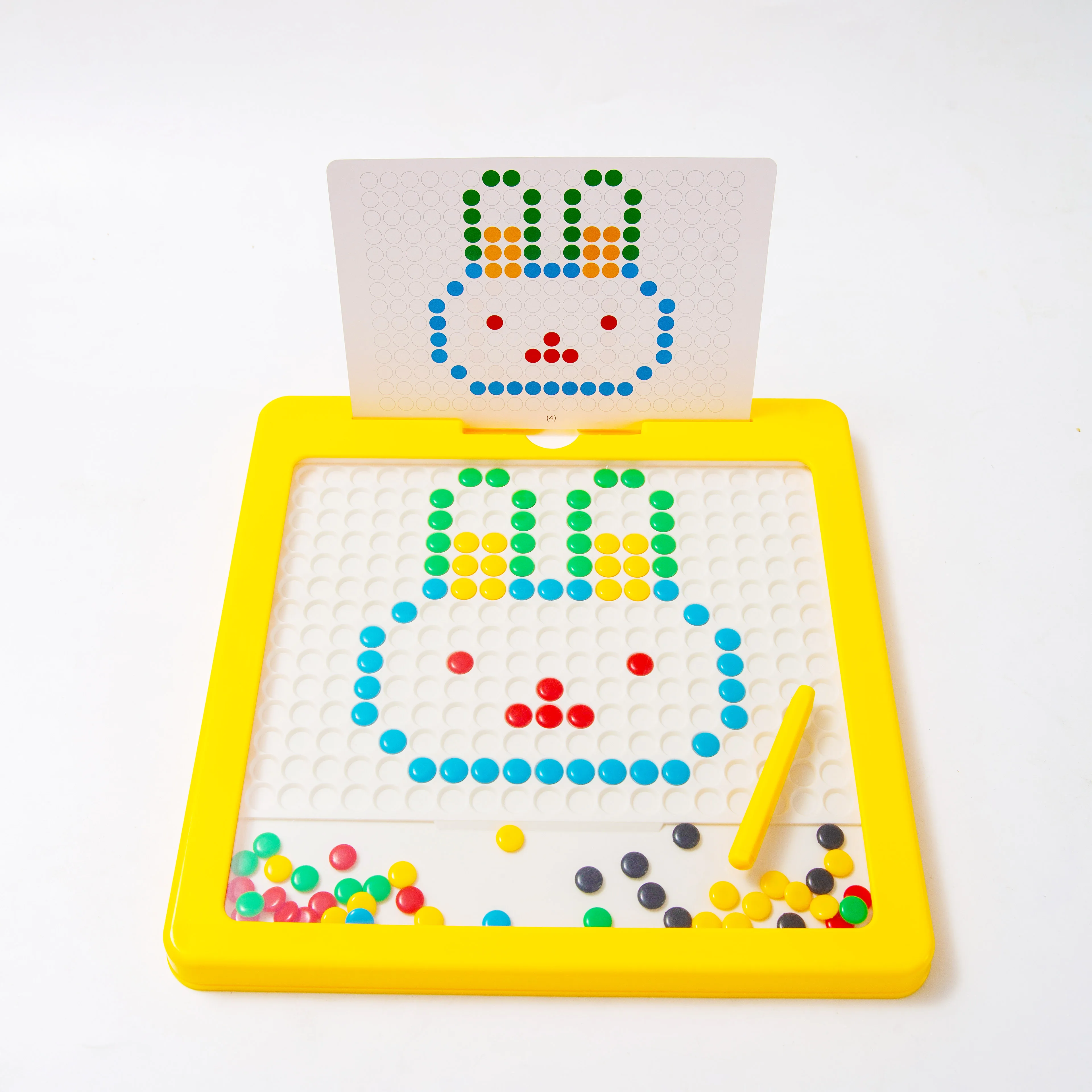 2023 новый популярный дизайн Обучающие игрушки красочные бусины магнитная доска для рисования Magpad точки карты могут быть стоят