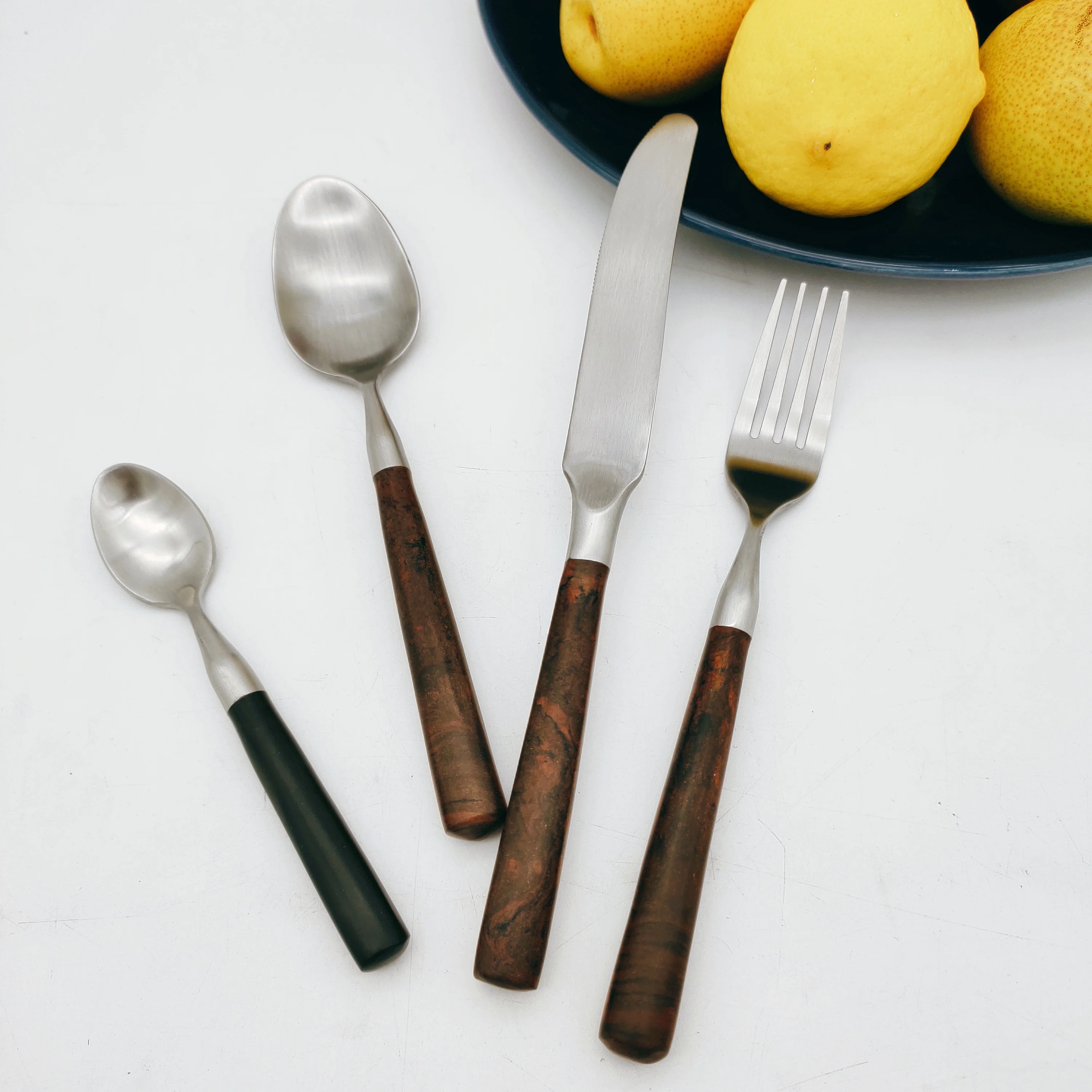 Brown Matt POM Handle Forged Bakelite Japan Style Copper Flatware Satin Stainless Steel Cutlery Set