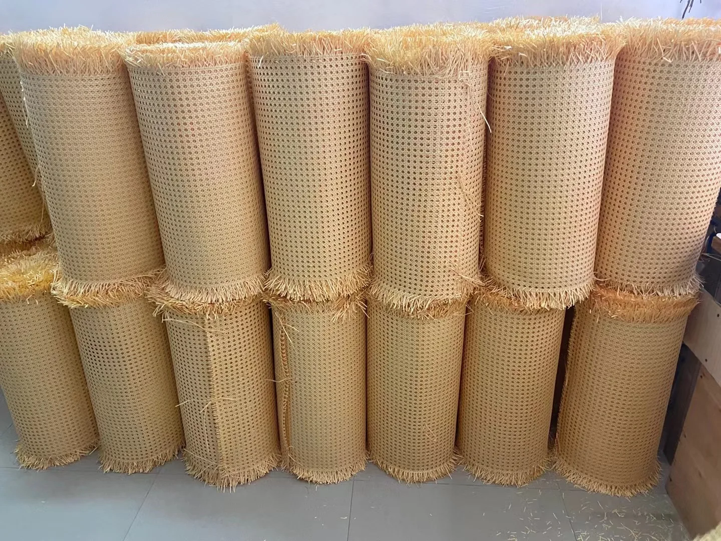 Custom Made  Synthetic Natural Cane Raw Material Rattan Webbing Roll for Fabric Crafting and Decorating Collages