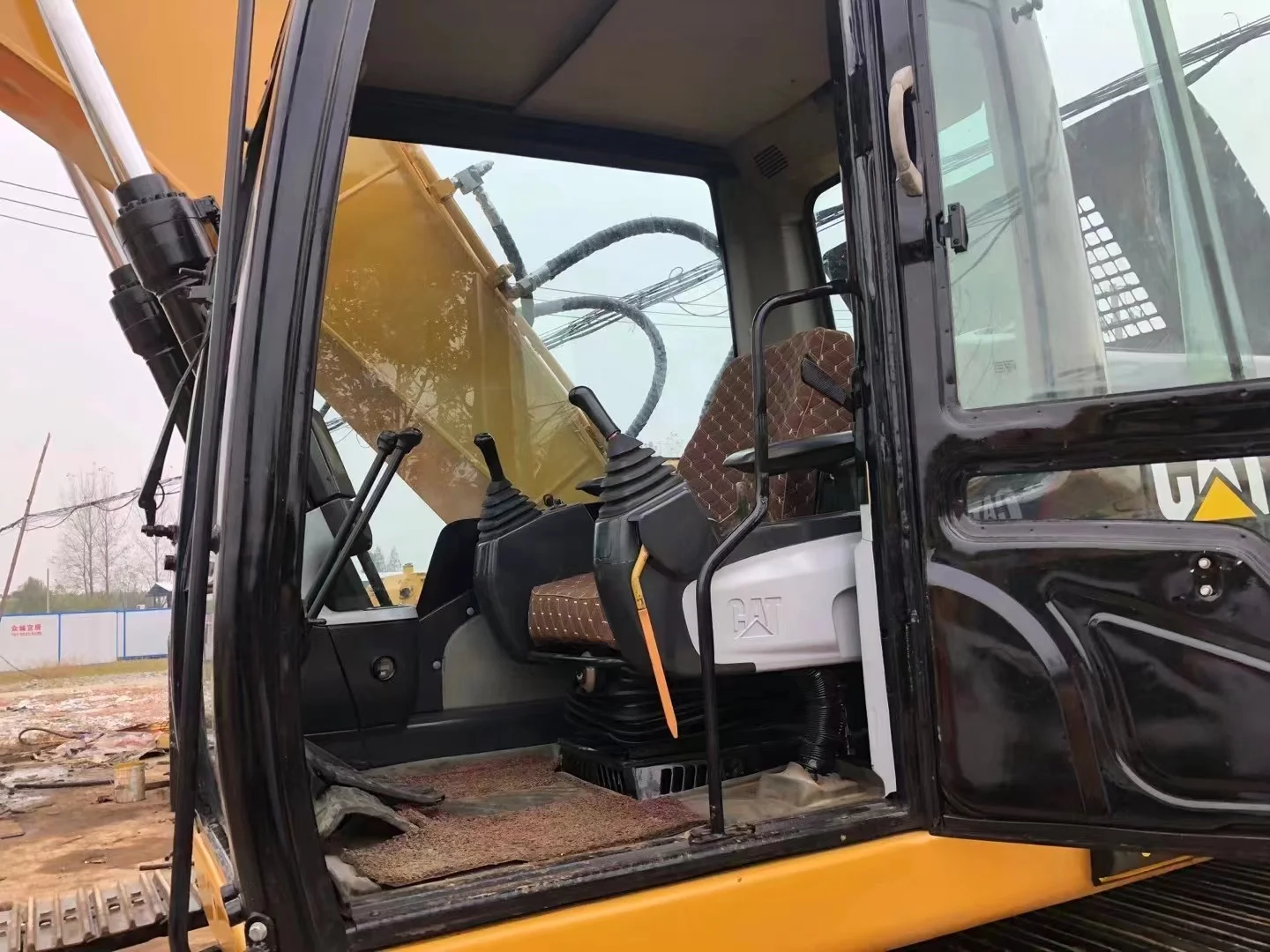 High-Performance Used Cat 320D Caterpillar Excavator Medium Size 320D2 320D2L Digger with Core Pump Component
