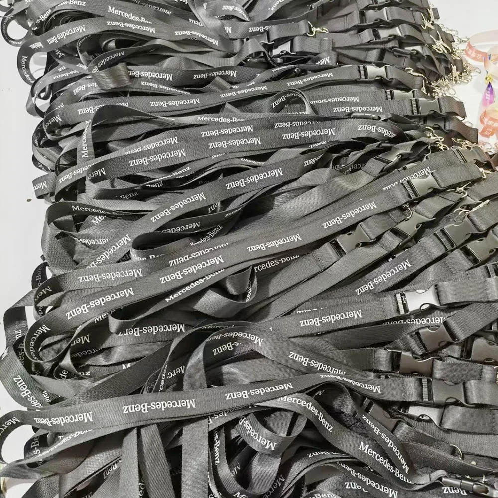 Без минимального заказа от производителя дешевые персонализированные шейные инструменты с печатью полиэфирные сублимационные шнурки логотипом на заказ