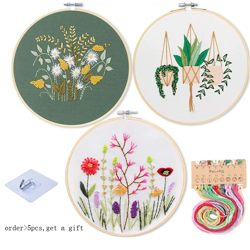 
DIY Stamped Embroidery Starter Kit with Flowers Plants Pattern Cloth Color Threads Tools 
