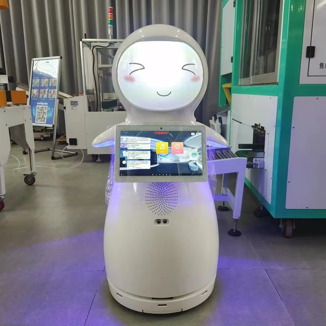 Hot wholesale Snow AI service robot ABS material 31KG laser autonomous navigation guiding welcome robot