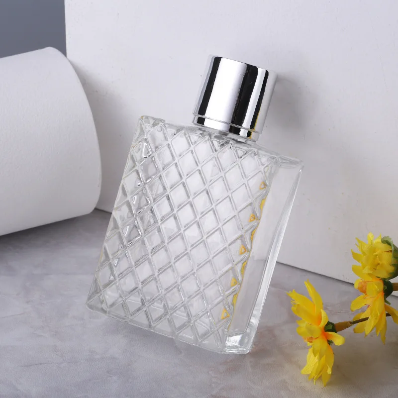 China Empty Square Luxury Refillable Glass Spray Bottle 100 Ml Perfume Bottle