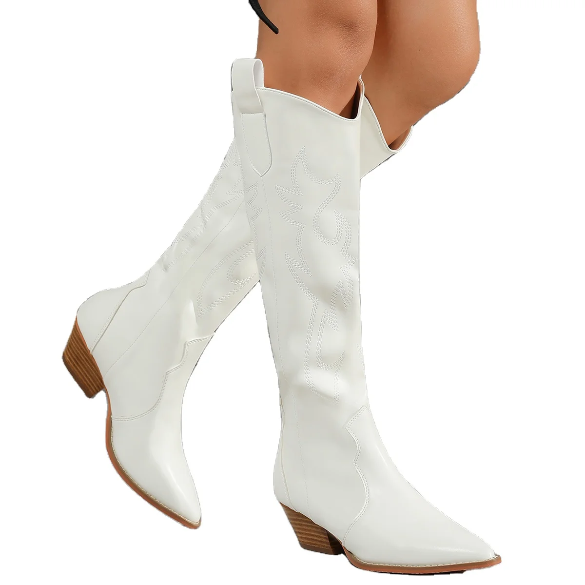 2023 Vintage modern knight boots White long boots with low heel ladies boots for women cowboy