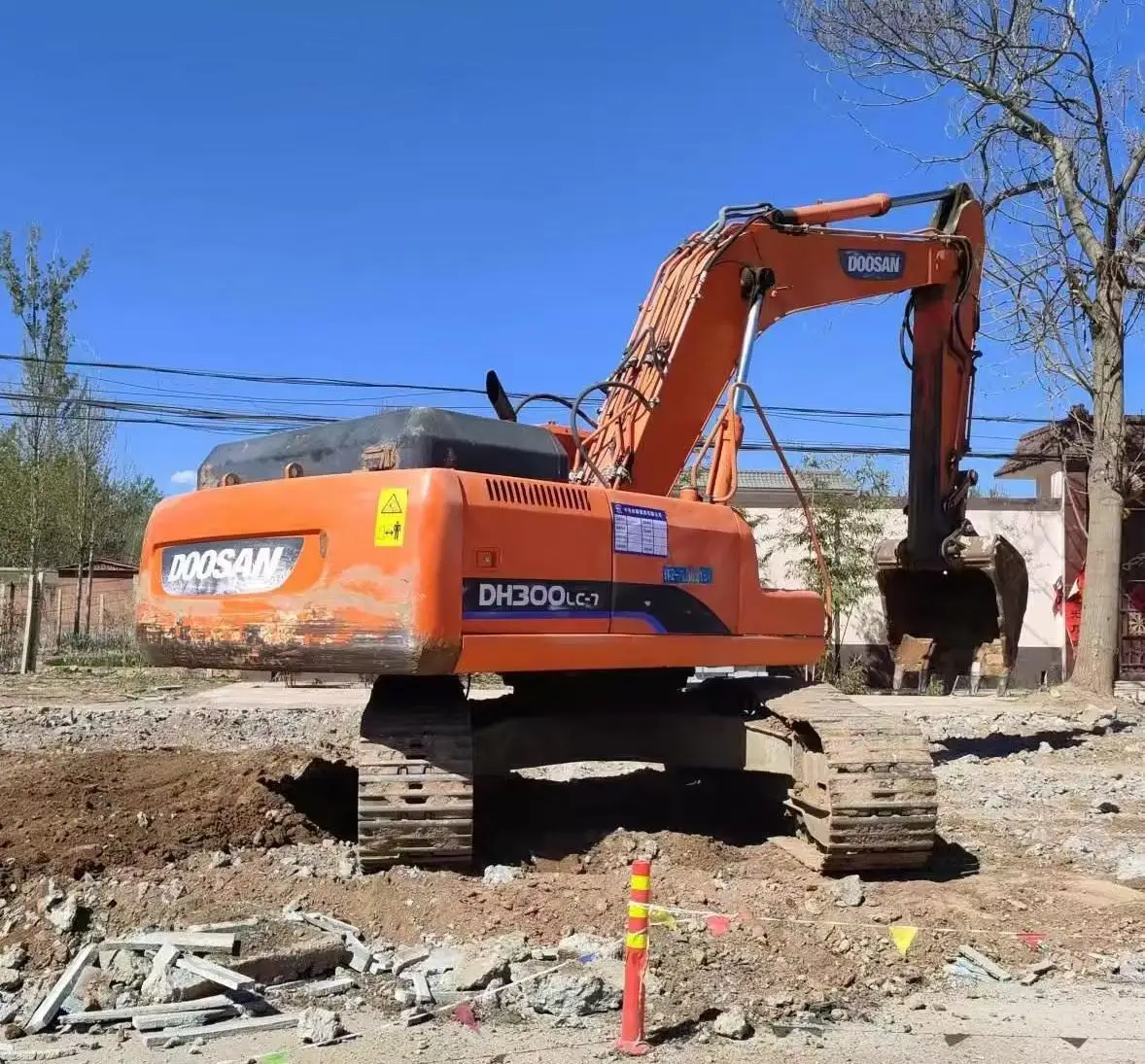 High Quality Used  Excavator 30 tons Large Hydraulic Crawler Digger Excavator of DOOSAN DX300LC Second Hand Excavator