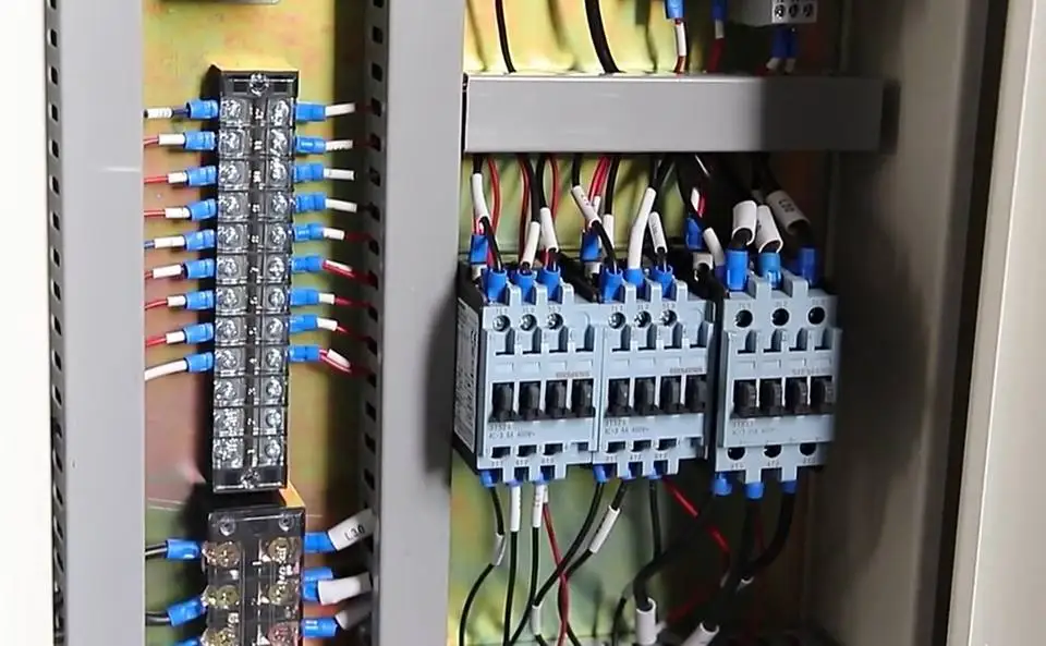 New Design HUARE Radiator Small Glycol Screw Mold Industrial Air Cooled Water Cooling Chiller For Hydraulic Press