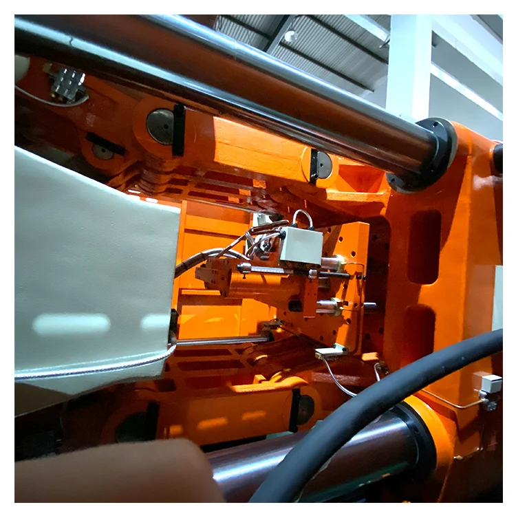 400SM Die Casting Machine from GDC Series  for Customized Aluminum Alloy Die Casting Factory