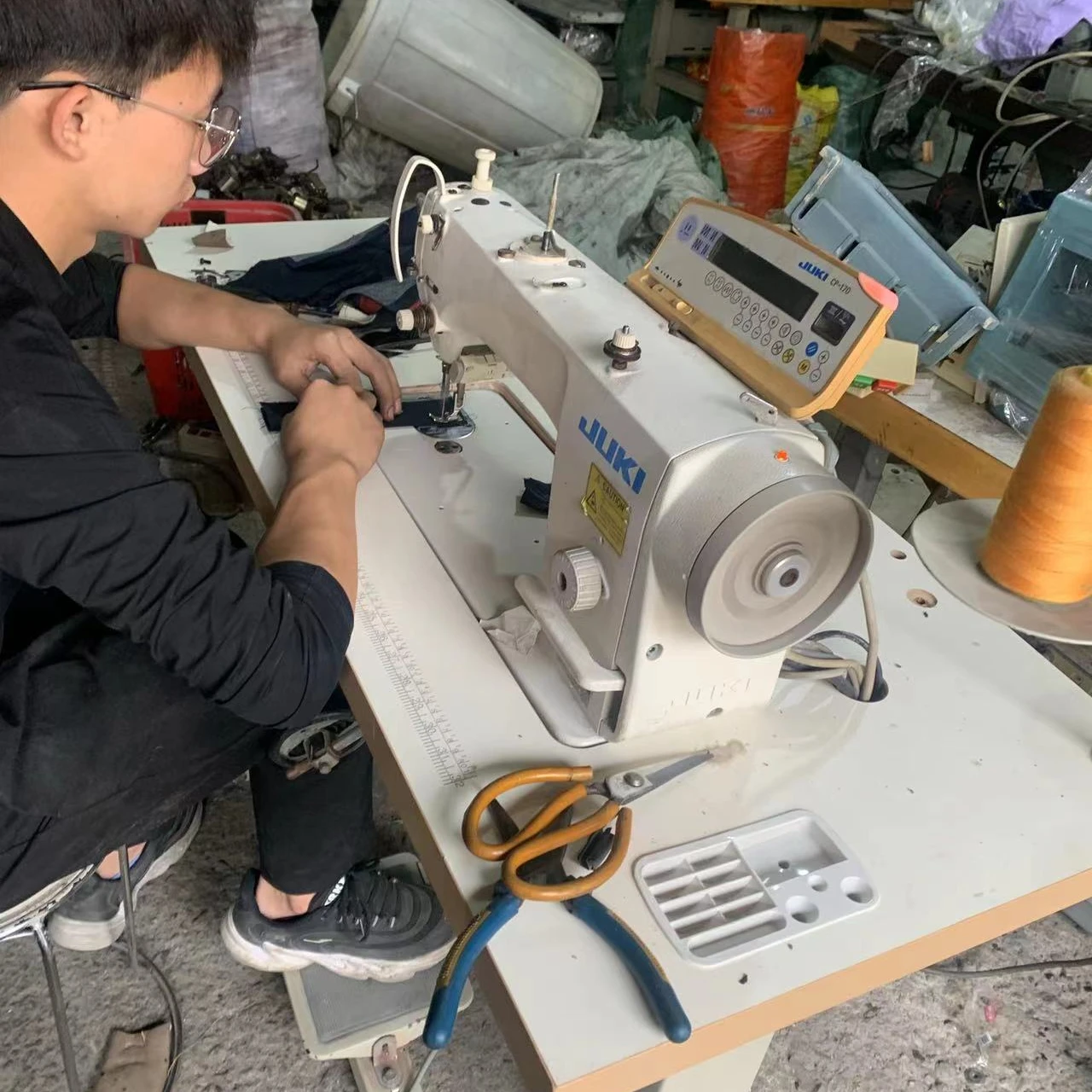 High quality 90% new used JUKI-9000ss industrial sewing machine