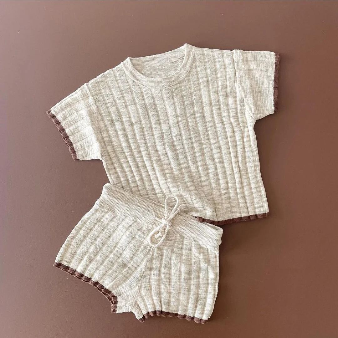 New Summer soft 100% Cotton coffee and Oatmeal Knitted Baby Clothes Sets Short Sleeve Pullover Sweaters Pants Infant Clothes Set