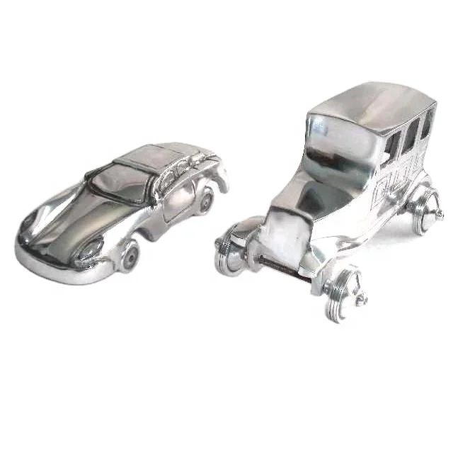 
Metal made antique car replica with mirror polish made in cast aluminium 