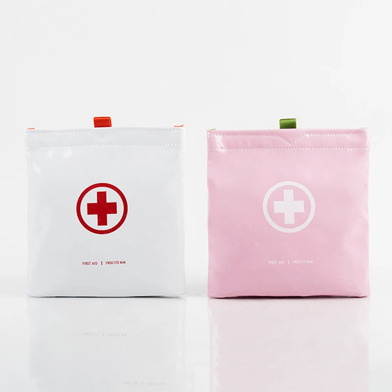 Wholesale medicine bag mini car first aid kit Supplies for emergency medical care